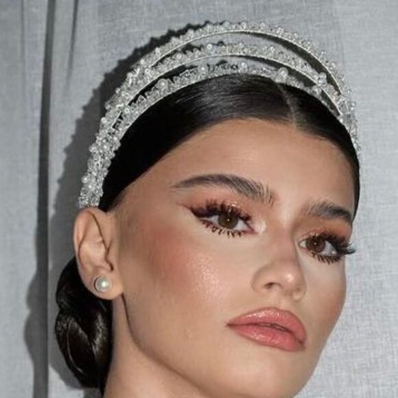 Luxury Turquish Bridal Crown - Silver - Picture 6 of 7